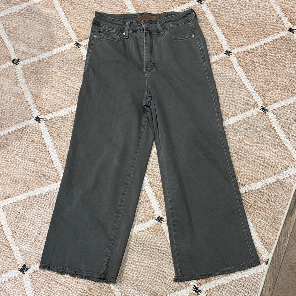 Judy Blue Garment Dyed green jeans size 9/29 EUC